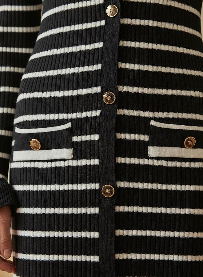 تواكستريمز فستان ميدي  بياقة على شكل - Image 4